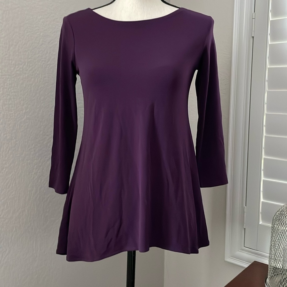 Alfani Petite extra small 3/4 sleeve pullover tunic top.  Longer hem in back